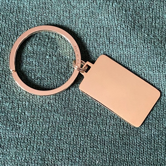 Colibri Gold Electroplated Keychain - Picture 7 of 16